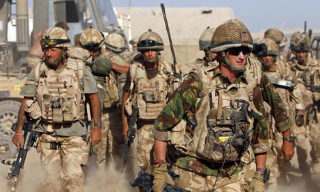 عائلات جنود بريطانيين قتلوا في #العراق تطالب بنشر تقرير حول تدخل #بريطانيا