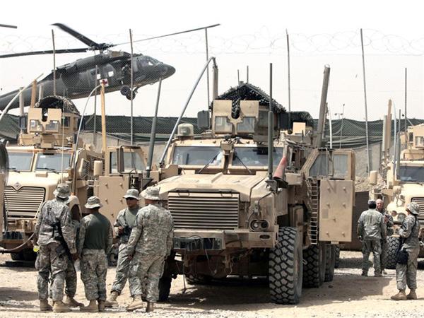 قائد سلاح البر الاميركي يحذر من ابقاء العديد من الجنود في العراق بعد 2011
