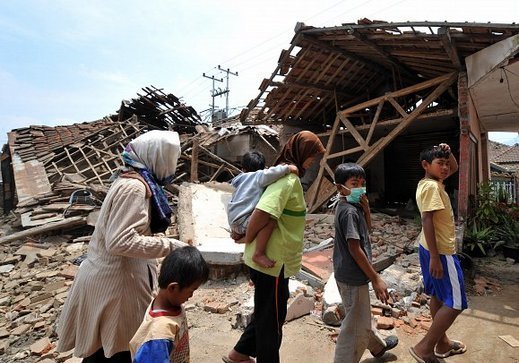 زلزال بقوة 6.6 درجات قبالة جزيرة سومطرة الاندونيسية




