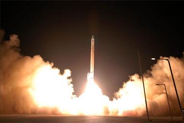 سيول: الصاروخ الكوري الشمالي قادر على التحليق عشرة آلاف كيلومتر