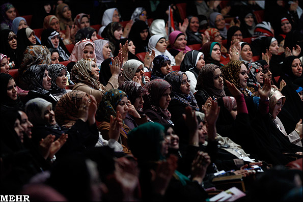 مؤتمر المرأة والصحوة الإسلامية في إيران 