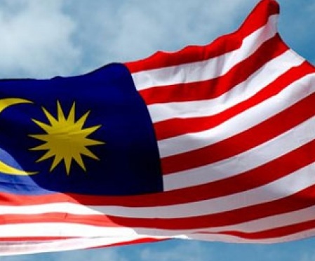 ماليزيا لا تستبعد فرضية الارهاب وراء سقوط الطائرة و
