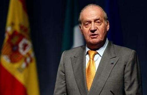 الحكومة الاسبانية توافق على تنازل الملك خوان كارلوس عن العرش

