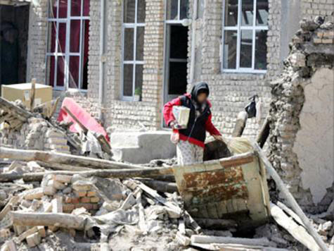 

زلزال عنيف يهز جنوب ايران 
