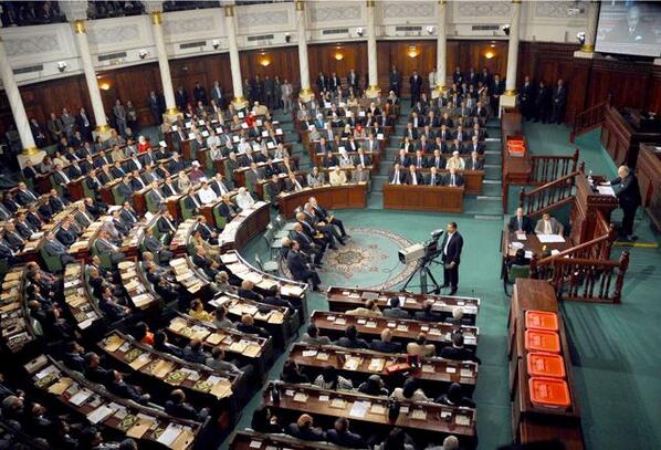 تجدد الخلافات في المجلس الوطني التونسي خلال مناقشة الدستور