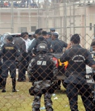 اكثر من 120 رهينة خلال عصيان في سجن في البرازيل


