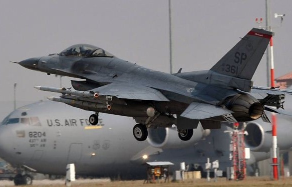 مصادر: قناتا اتصال  بين أمريكا وسورية بشأن ضرب تنظيم داعش