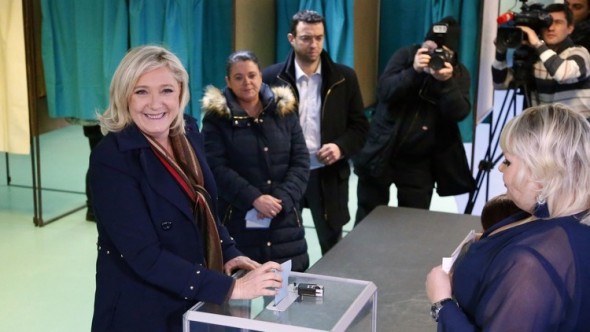 اليمين المتطرف لم يخسر معركة الإنتخابات الفرنسية!