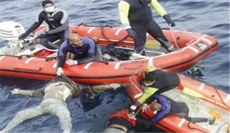 مقتل شخص واصابة اخر في اطلاق نار على قارب مهاجرين قبالة سواحل ليبيا