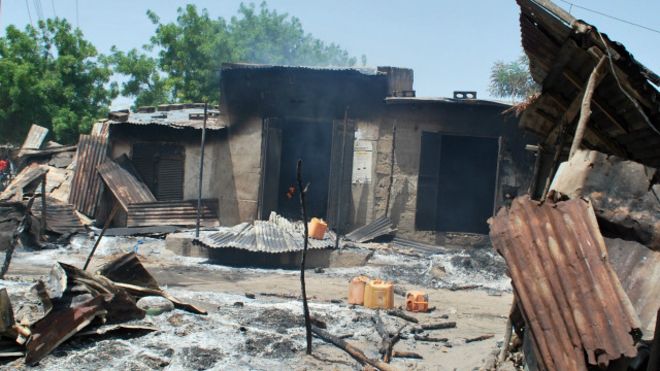 انتحارية تفجر نفسها داخل سوق شمال شرق نيجيريا