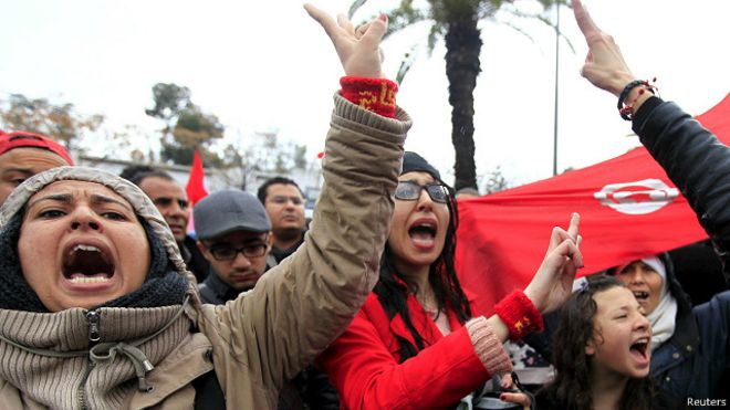 نشطاء تونسيون يدعون الى التظاهر السبت