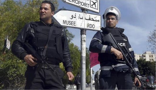 تونس تخفض مدة حظر التجول الليلي لساعتين