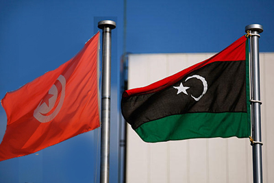 طائرة عسكرية قادمة من ليبيا اخترقت المجال الجوي التونسي