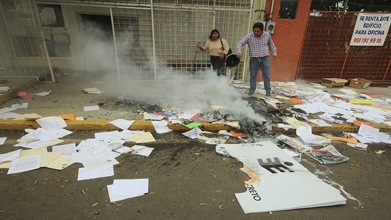 المكسيك: حرق أكثر من 100 ألف بطاقة اقتراع قبل الانتخابات