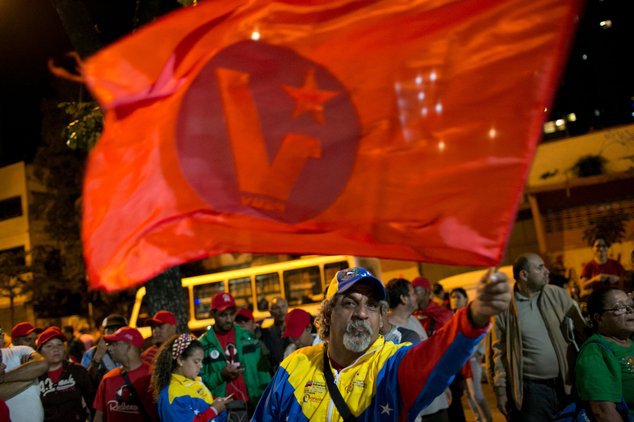 المعارضة في فنزويلا تؤكد حصولها على غالبية الثلثين في البرلمان