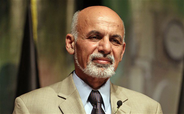 غني يطلب من اسلام اباد مزيدا من الخطوات من اجل السلام في افغانستان