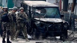 
سقوط قتيلين اثر استهداف تفجير انتحاري موكباً دبلوماسياً تركياً في كابول