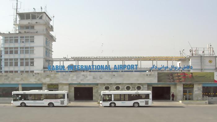 افغانستان:مقتل خمسة مدنيين على الأقل في انفجار استهدف مدخل مطار كابول الدولي