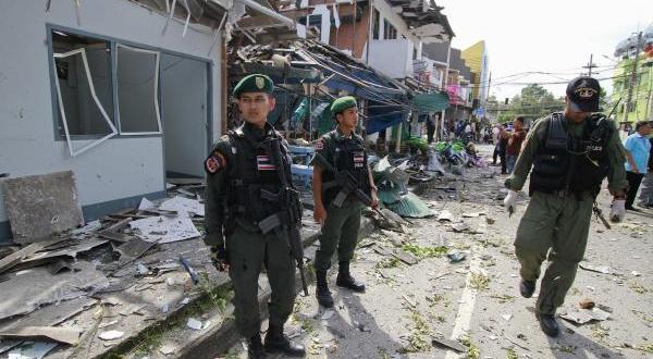 الشرطة التايلاندية: القاء عبوة ناسفة على مارة وسط بانكوك