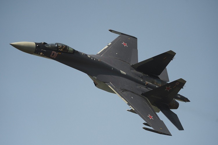 الطيران الروسي يواصل ضرباته ضد معاقل الإرهابيين في سوريا