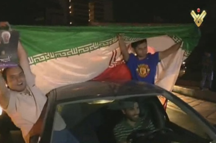 المواطنون الايرانيون احتفلوا في شوارع العاصمة والمناطق بالاتفاق
