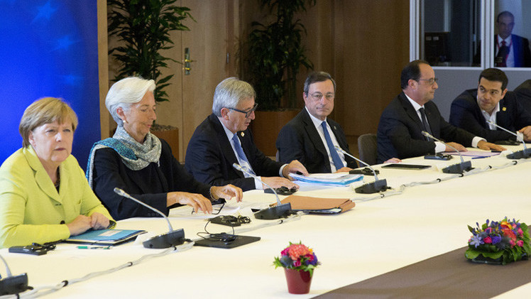 الاتحاد الاوروبي يكثف مساعيه لحل ازمة اليونان