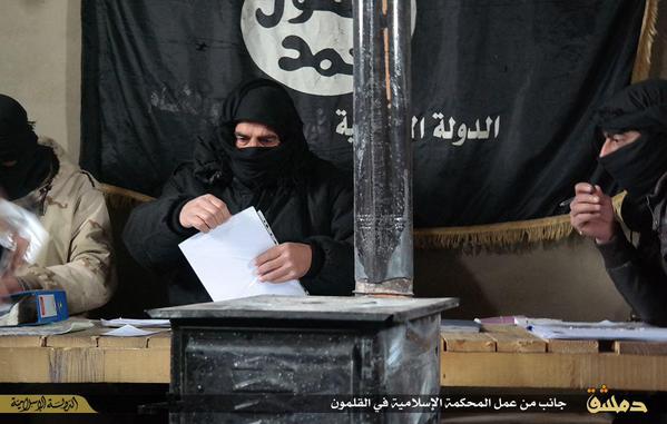 ايزيديات داعش في مدينة الطبقة... شهادات مسؤول سابق في التنظيم
