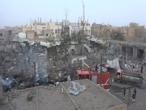 مواصلة الغارات المكثفة على المناطق المدنية في العاصمة اليمنية