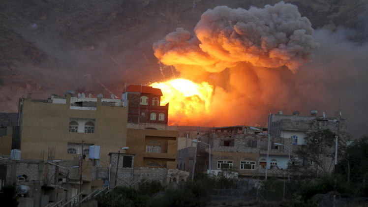 العدوان على اليمن يرتكب مجزرة في تعز
