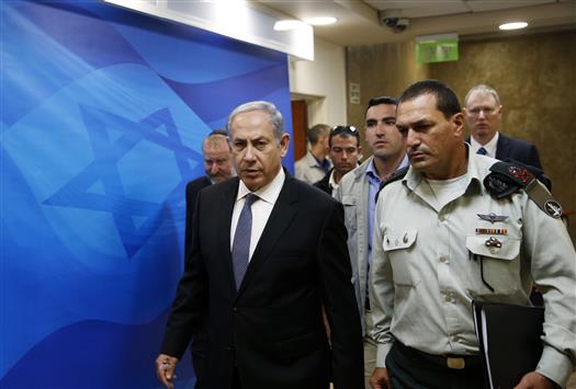 نتانياهو ينظر في امكانية ابعاد عائلات منفذي العمليات الفلسطينية الى قطاع غزة