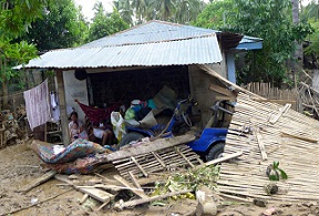 440 Killed, 200 Missing in Philippines Flood