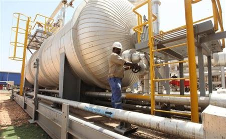 Sudan Formally Orders Stoppage of South’s Oil Flow