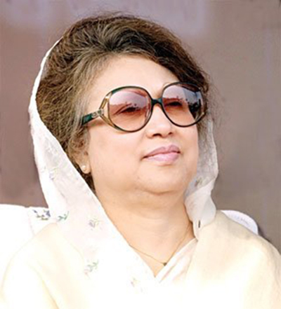 Bangladesh Opposition Says Leader under ’Virtual House Arrest’
