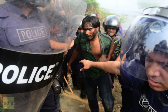 Bangladesh Police Fire on Protesters Killing Two
