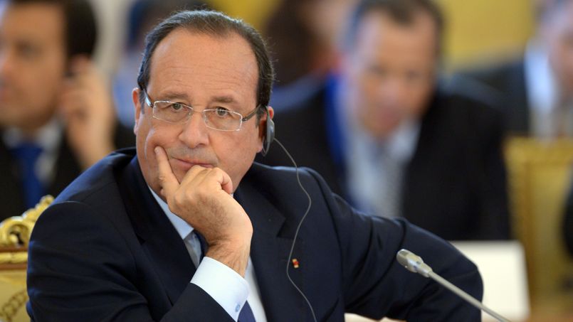 François Hollande Missteps Put France on Levant Sidelines


