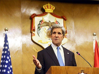 Kerry Calls for Stability in Egypt, Says Getting Closer in Mideast Talks
