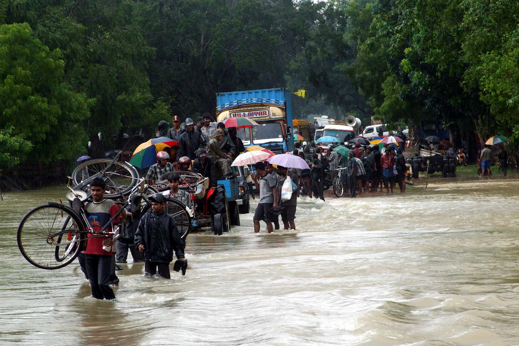 Sri Lanka Floods, Mudslides Kill 14