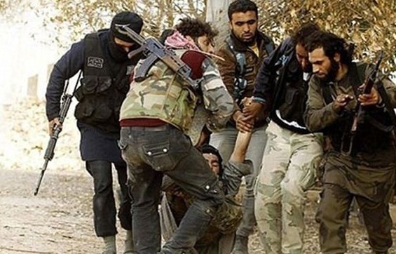 ISIL, Nusra Clash Fiercely on Qalmoun Barrens: 25 Terrorists Killed, Injured