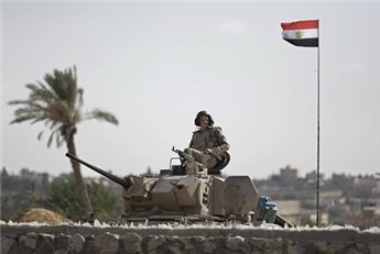 Egypt Car Bomb Kills Woman, Child in Sinai