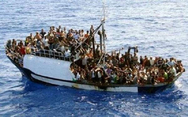 Migrants’ Boat Sinks off Libya Coast, Dozens Missing