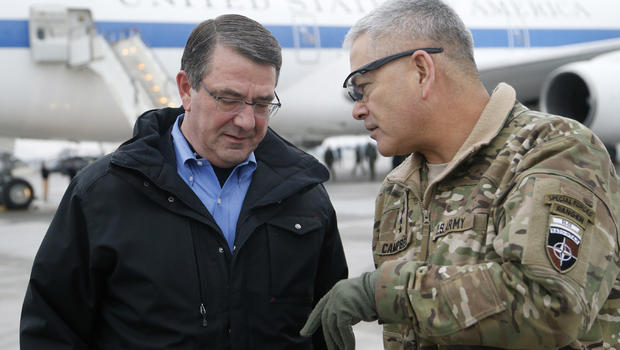 New US Defense Chief Arrives in Kabul to Discuss Withdrawal

