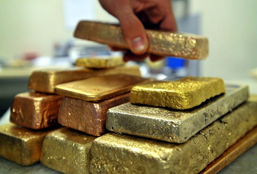 N. Korea Diplomats Smuggles Millions of Gold, Seized in Bangladesh Airport