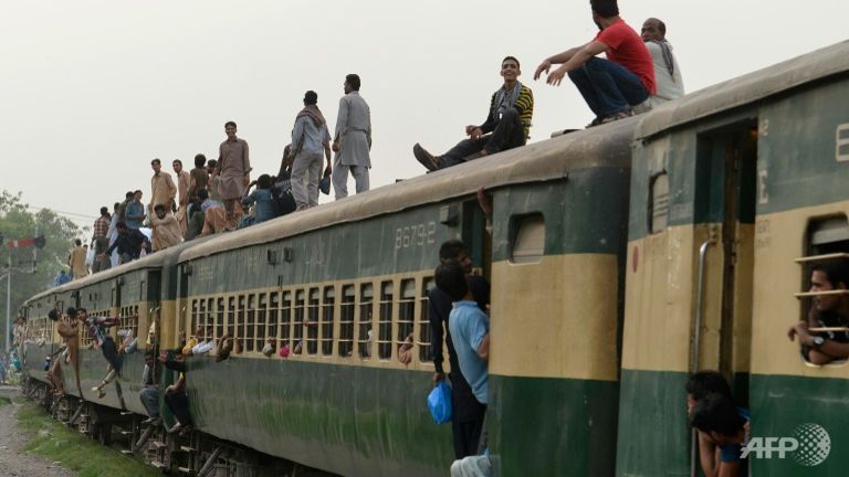 At Least 12 Killed, 100 Injured As Pakistan Train Derails