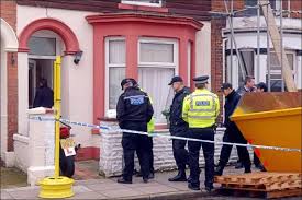 Police Probe ‘Terrorist’ London Tube Stabbings