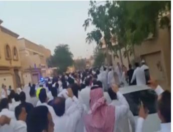 Saudis Gather to Bury Four Heroes of Dammam Mosque Bombing
