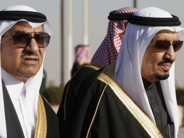 Top Saudi Royals Struggle for Power as War on Yemen Causes Budget Deficit