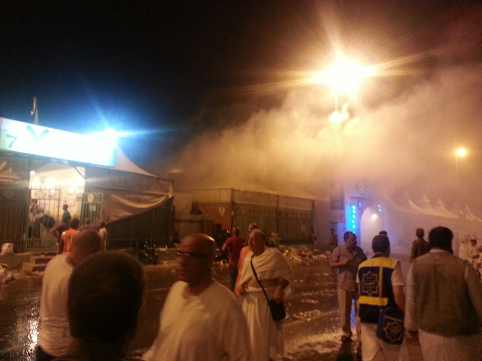 Pilgrims’ Tent Catches Fire in Mina, Several Egyptians Injured