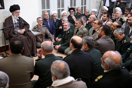 Imam Khamenei: Armed Forces’ Military, Spiritual Might Go together