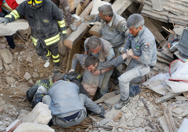 Italy Prepares to Mourn Earthquake Dead