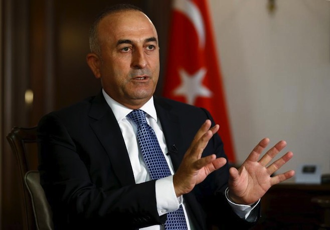 Turkey FM Says No Plans to Open Air Base to Russia for Syria Strikes